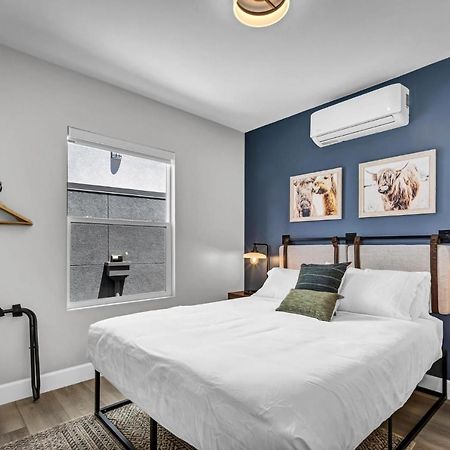 Two Bedroom-Queen In Master. Heart Of Downtown Vista Exterior foto